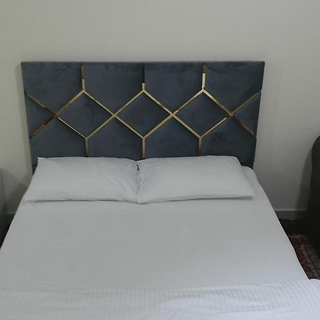 Ruby Star Hostel Dubai F2 外观 照片