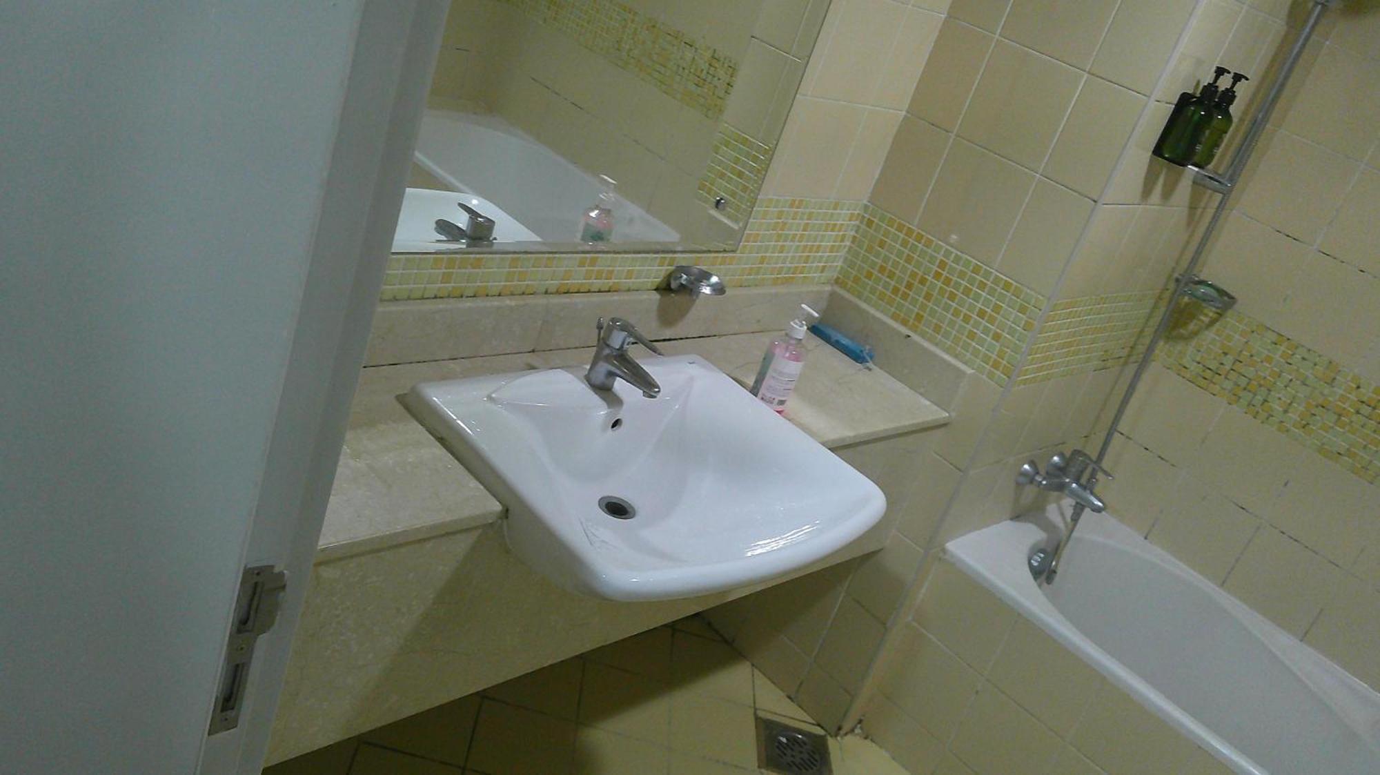 Ruby Star Hostel Dubai F2 外观 照片
